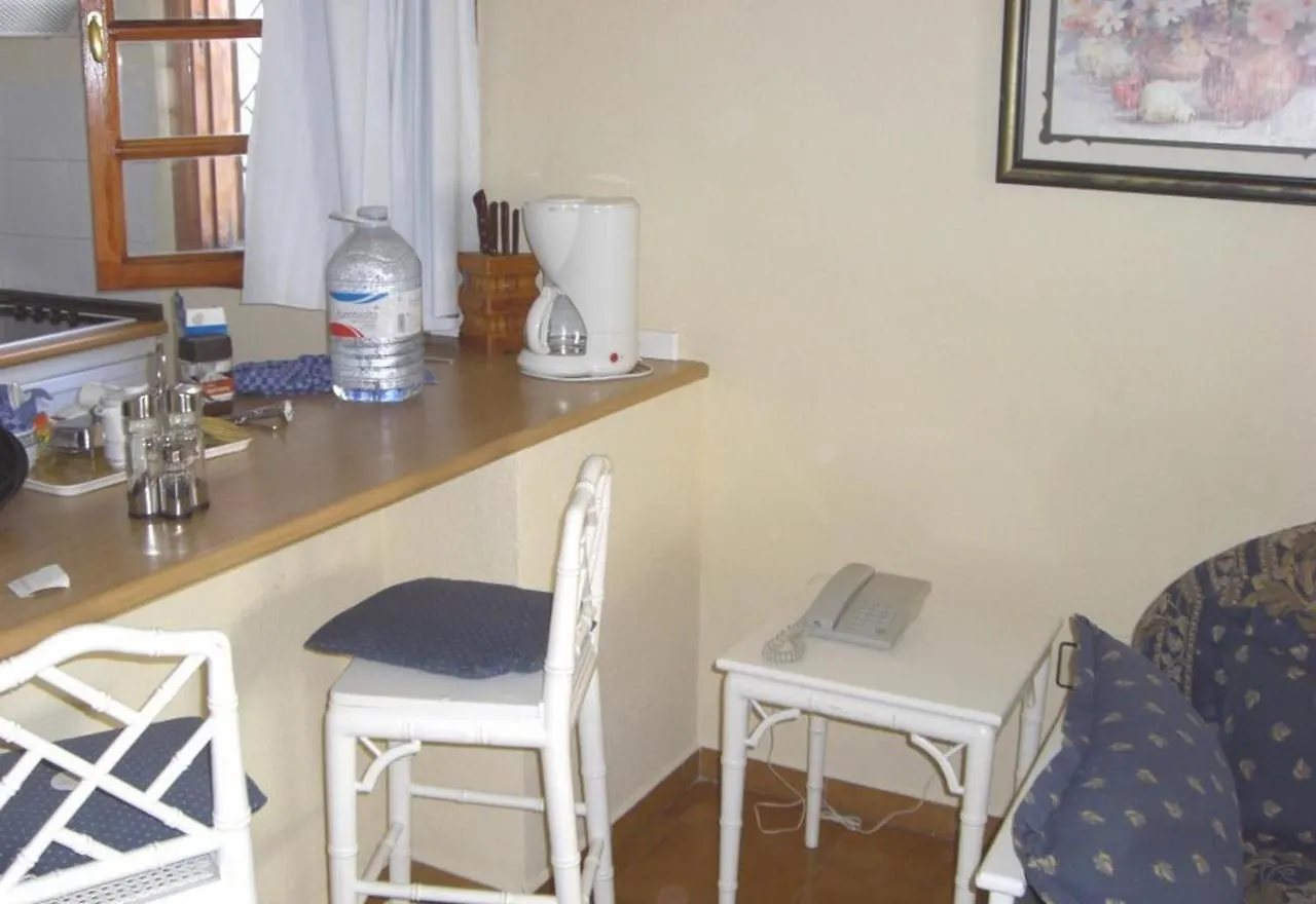 Las Americas Beach Apartment 플라야데라스아메리카스 0*,  스페인